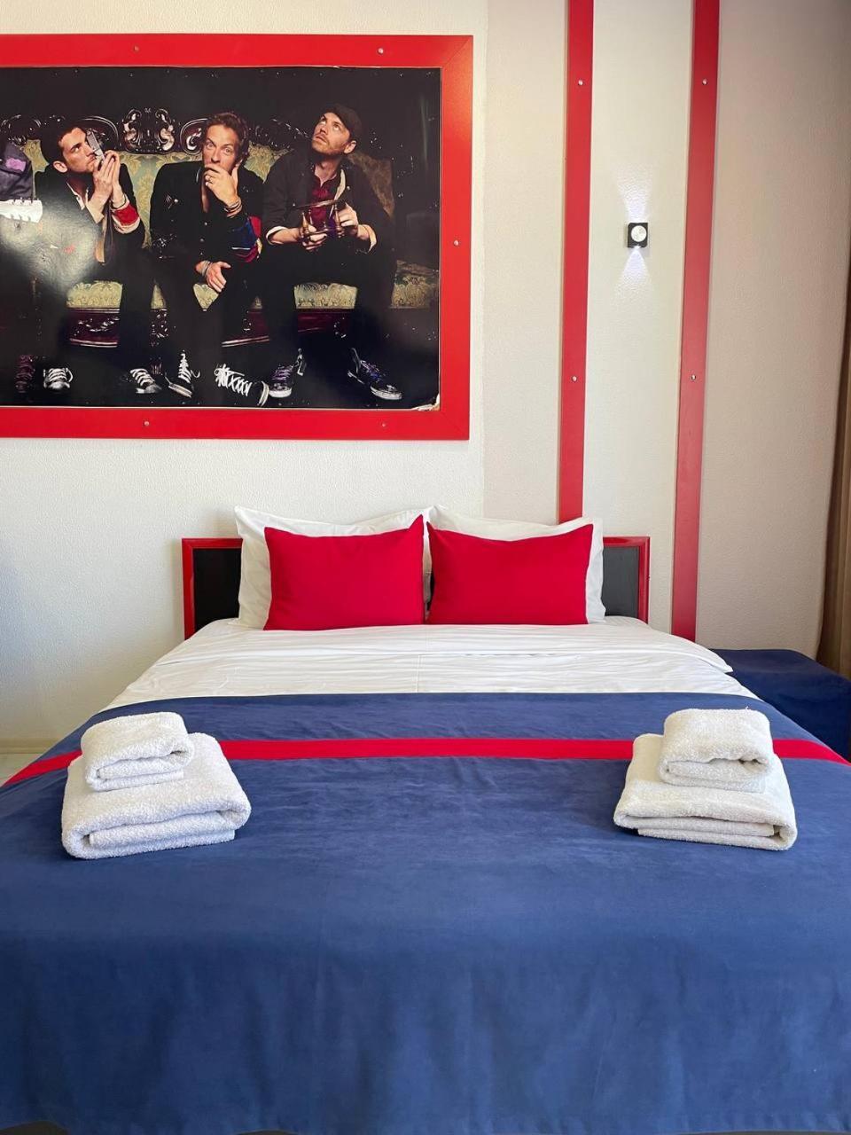 Sea View Rock Hotel บาทูมิ ภายนอก รูปภาพ